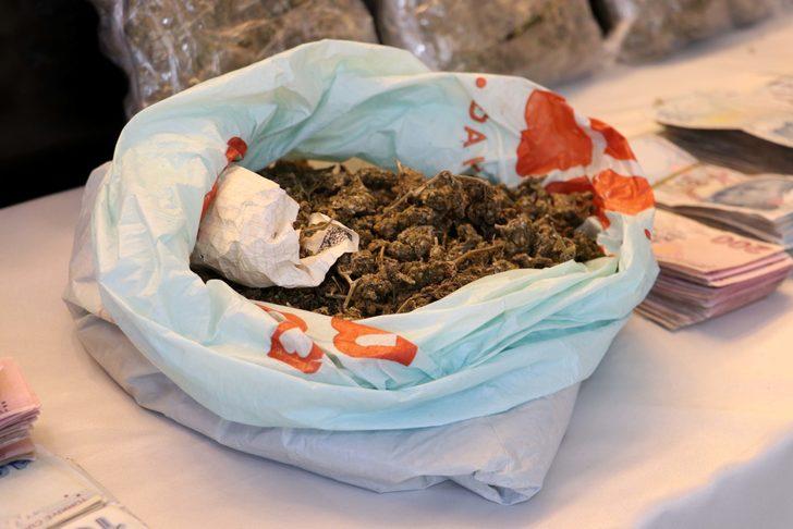 "Kökünü Kurutma Operasyonu"nda gözaltı sayısı 234'e yükseldi G3