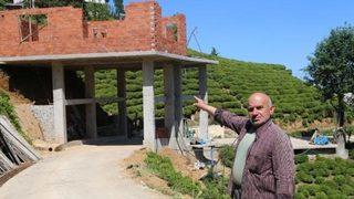 Rizeli bu kez de yolun üzerine ev yaptı