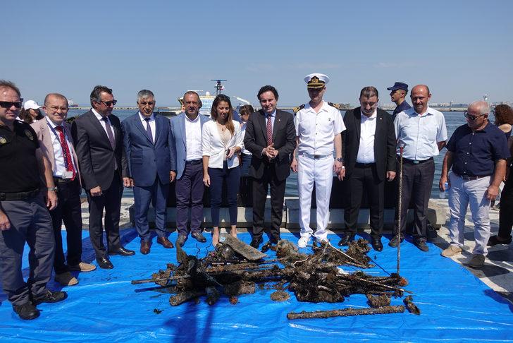 "Atıksız körfez" için İzmir Körfezi'nde deniz temizliği yapıldı G2