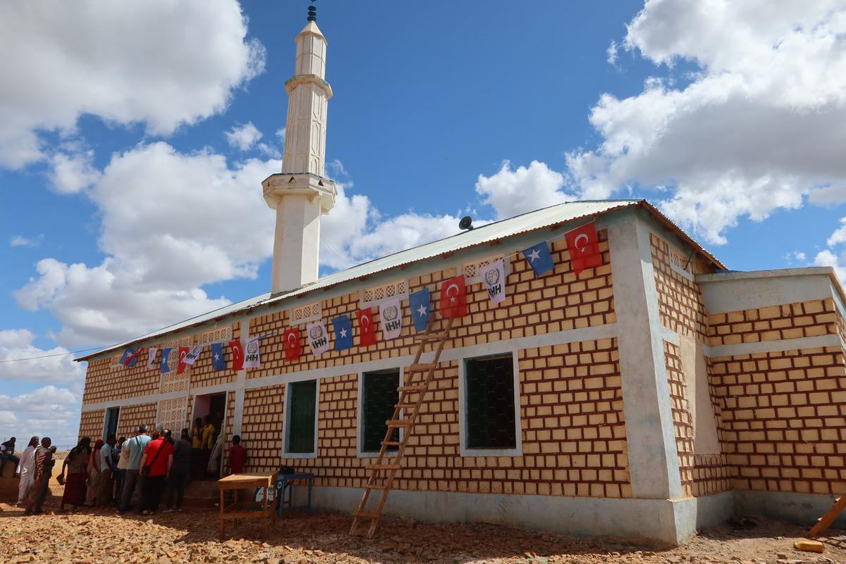 İHH, Somali'de iki yeni cami inşa etti