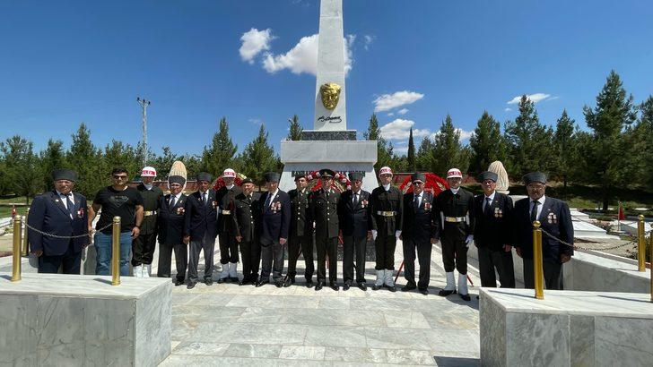 Urfa'ya "Şanlı" unvanının verilişinin 38'inci yılı dolayısıyla tören yapıldı G5