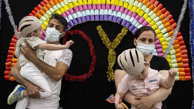 Ameliyatla ayrılan siyam ikizlerinin 4'üncü yaşları kutlandı