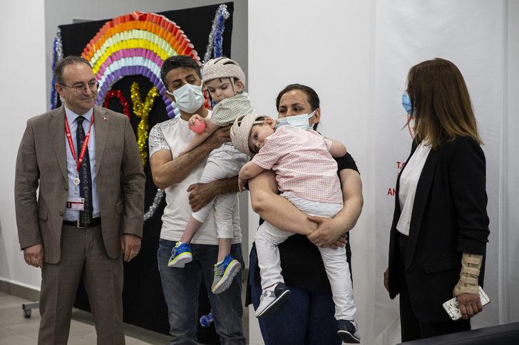 Ameliyatla ayrılan siyam ikizlerinin 4'üncü yaşları kutlandı G5