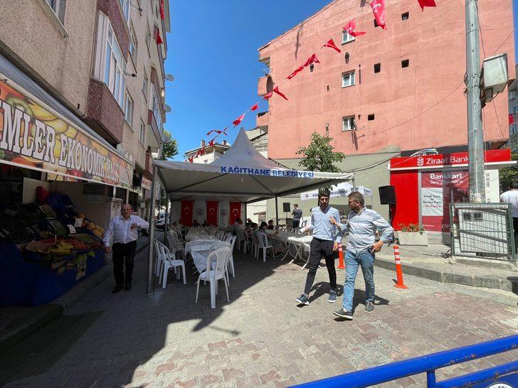 Şehit Piyade Uzman Çavuş Sercan Baş'ın baba evi bayraklarla donatıldı G2