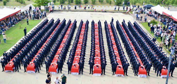 Karabük Polis Meslek Eğitim Merkezinde mezuniyet heyecanı G1