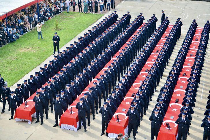 Karabük Polis Meslek Eğitim Merkezinde mezuniyet heyecanı G3