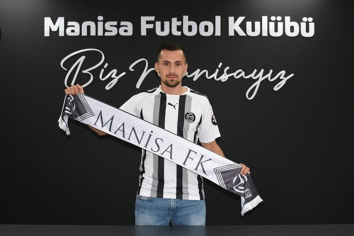 Manisa FK, orta saha oyuncusu Burak Altıparmak'ı transfer etti G4