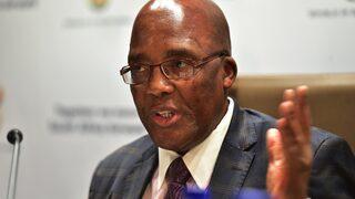 Sağlık bakanı 'inmelere' neden olduğu için bu seks pozisyonlarını yasakladı!