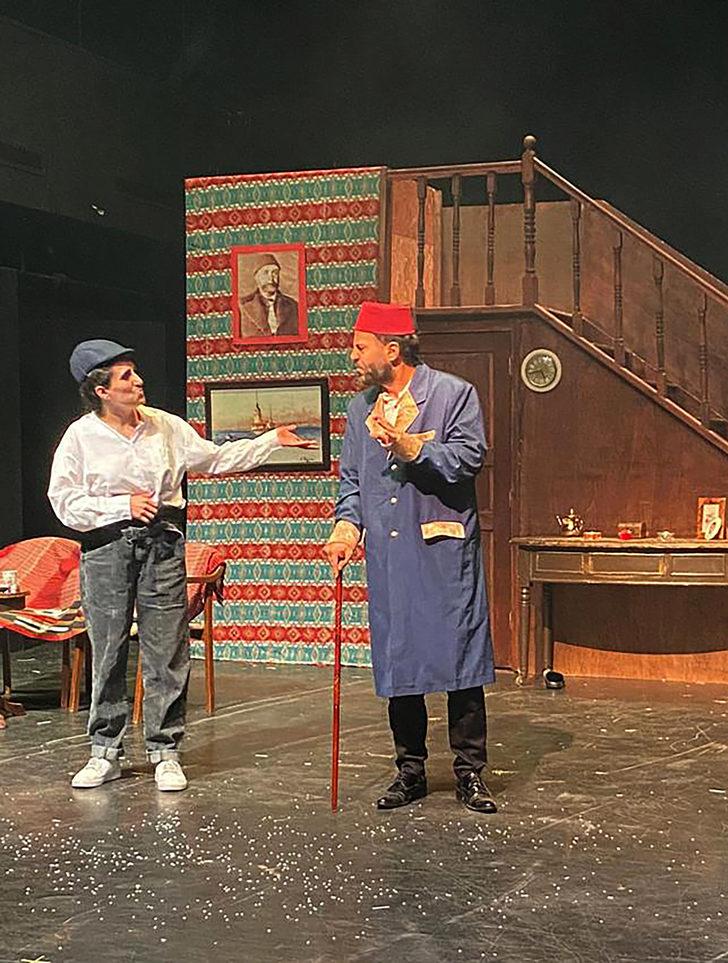 İstanbul'da öğretmenler tiyatro oyunu sahneledi G3