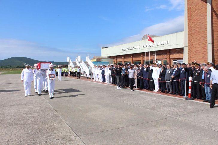 Şehit Topçu Uzman Çavuş Özkaya'nın cenazesi Zonguldak'a getirildi G2