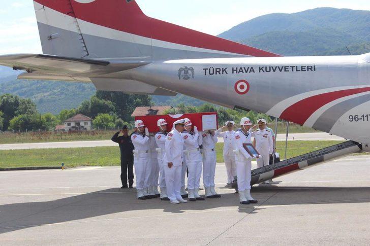 Şehit Topçu Uzman Çavuş Özkaya'nın cenazesi Zonguldak'a getirildi G4