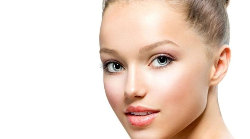 20&rsquo;li yaşlarda botoks yapılmalı mı?