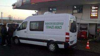 Hediye paketinden çıkardığı silahla kız arkadaşını öldürdü