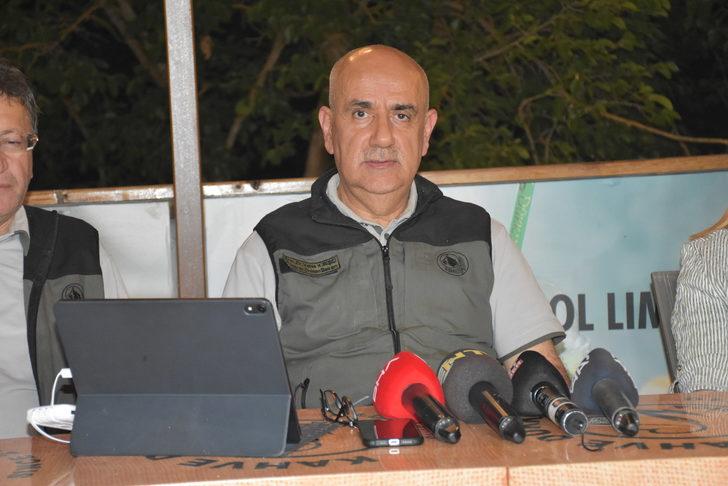 Tarım ve Orman Bakanı Kirişci, Marmaris'te orman yangını bölgesinde açıklama yaptı: G3