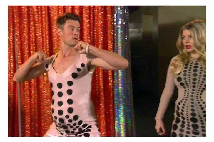 Şarkı söylerken kendinden geçti! G3