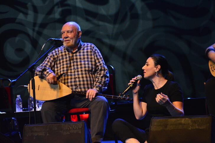 "Uluslararası Bursa Festivali"nde Musa Eroğlu ve Sevcan Orhan sahne aldı G4