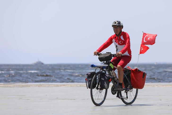 Şehitlere saygı için İzmir'den Kars'a pedal çevirecek G3