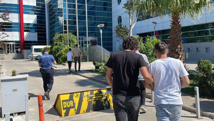 GÜNCELLEME - Adıyaman'da otomobilin LPG tankına uyuşturucu gizleyen 2 şüpheli tutuklandı G1