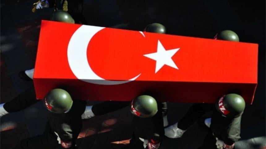 Kayalıklardan düşen Bordo Bereli Yüzbaşı Rıza Fırat şehit oldu