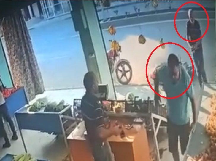 Mersin'de dükkan önünde silahlı saldırı! Dehşet anları kamerada