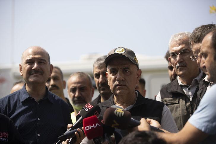 Bakanlar Kirişci ve Soylu, Marmaris'teki yangınla ilgili açıklama yaptı (1) G3