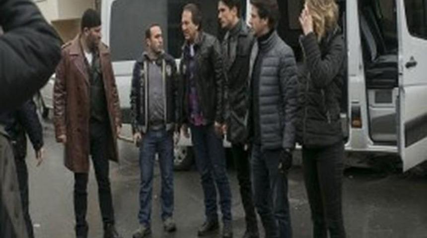 Arka Sokaklar 11.Sezon Ne Zaman Saat Ka&ccedil;ta Yayınlanacak? Rıza Baba Varmı Yokmu!