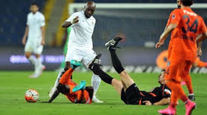 Medipol Başakşehir Akhisar Belediyespor Ma&ccedil;ı Ka&ccedil; Ka&ccedil; Canlı Ma&ccedil; Skoru