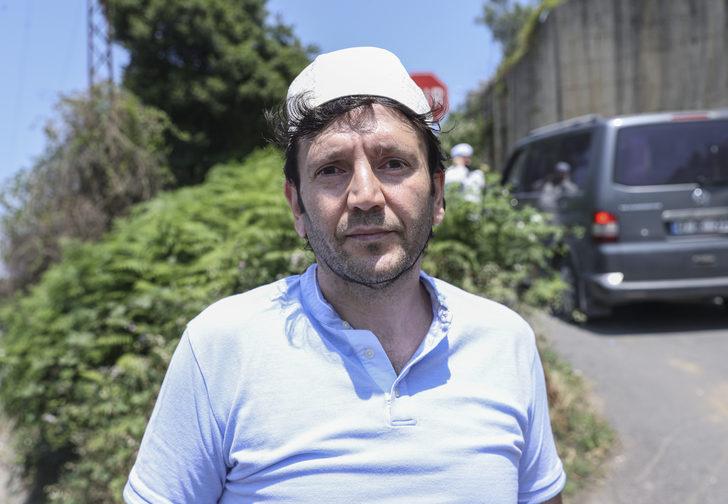 Mahmut Ustaosmanoğlu'nun evinin önündeki taziye ziyaretleri sürüyor G2