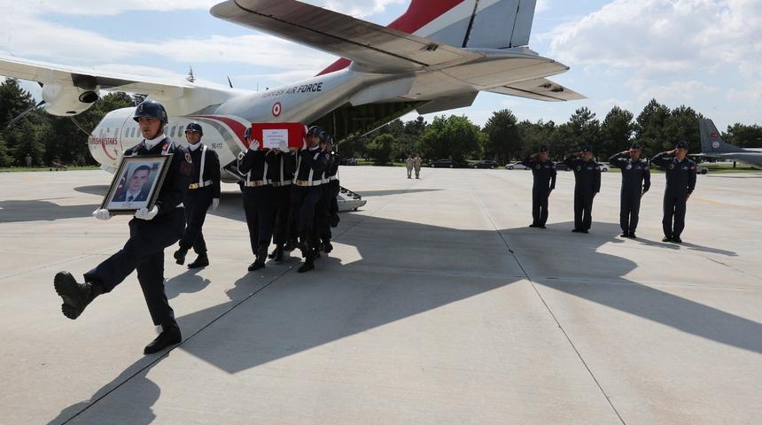 Şehit Astsubay Oğuzhan Arduç'un cenazesi Eskişehir'e getirildi