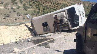 Mardin'de askeri aracın geçişi sırasında patlama