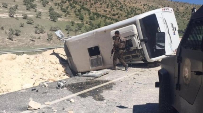 Mardin'de askeri aracın geçişi sırasında patlama