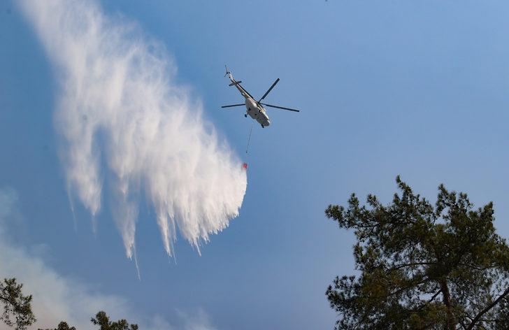 Muğla Valisi Tavlı yangın bölgesinde çalışan yer ekiplerini ziyaret etti G4