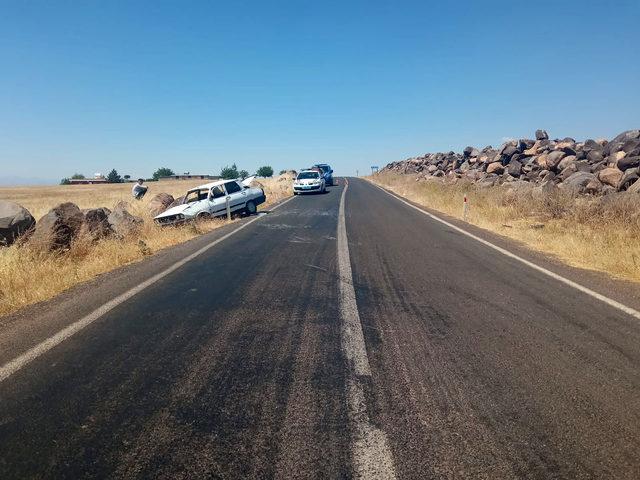 Şanlıurfa'da şarampole devrilen otomobildeki 7 kişi yaralandı