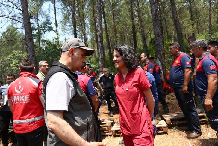 Bakanlar Soylu ve Kirişci, Marmaris'te yangın bölgesinde incelemelerde bulundu G4