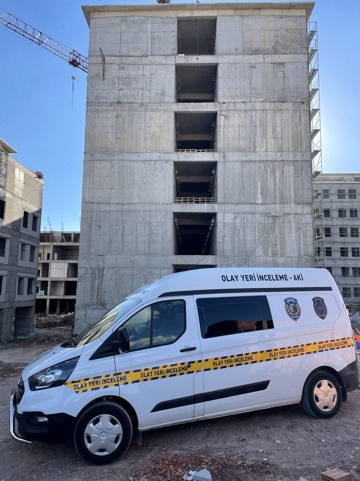 Sivas'ta inşaattan düşen işçi ağır yaralandı G1