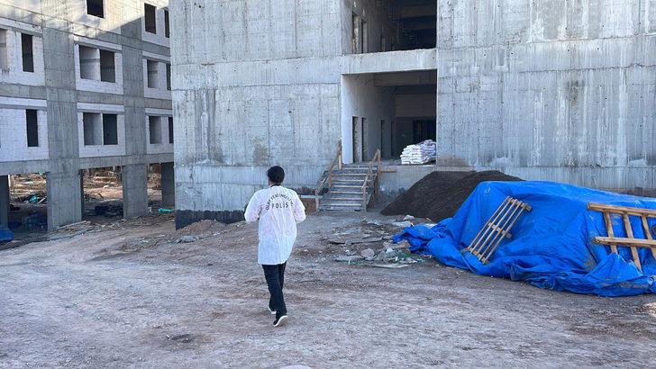 Sivas'ta inşaattan düşen işçi ağır yaralandı G2