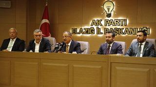 AK Parti'li Özhaseki, Elazığ'da parti teşkilatına seslendi: