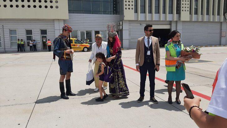 Balıkesir Koca Seyit Havalimanı'na Almanya'dan uçak seferleri başladı G2