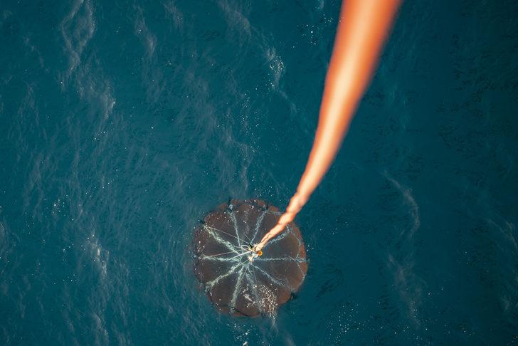 Marmaris'te yangında 10 tona kadar su atabilen CH-47 Chinook tipi helikopter görüntülendi G3