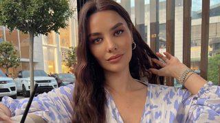 Kara Sevda'nın Zeynep'i Hazal Filiz Küçükköse mini etekli pozuyla büyüledi! Bu ne güzellik