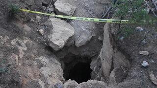 İzmir'de kaçak kazı yaptığı öne sürülen kişi, çukurda ölü bulundu