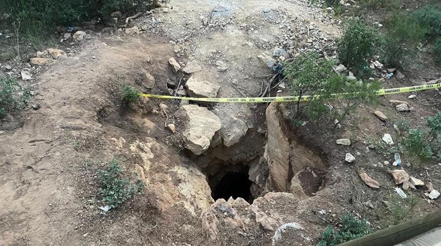 İzmir'de feci olay! Define ararken kazdığı çukura düştü...