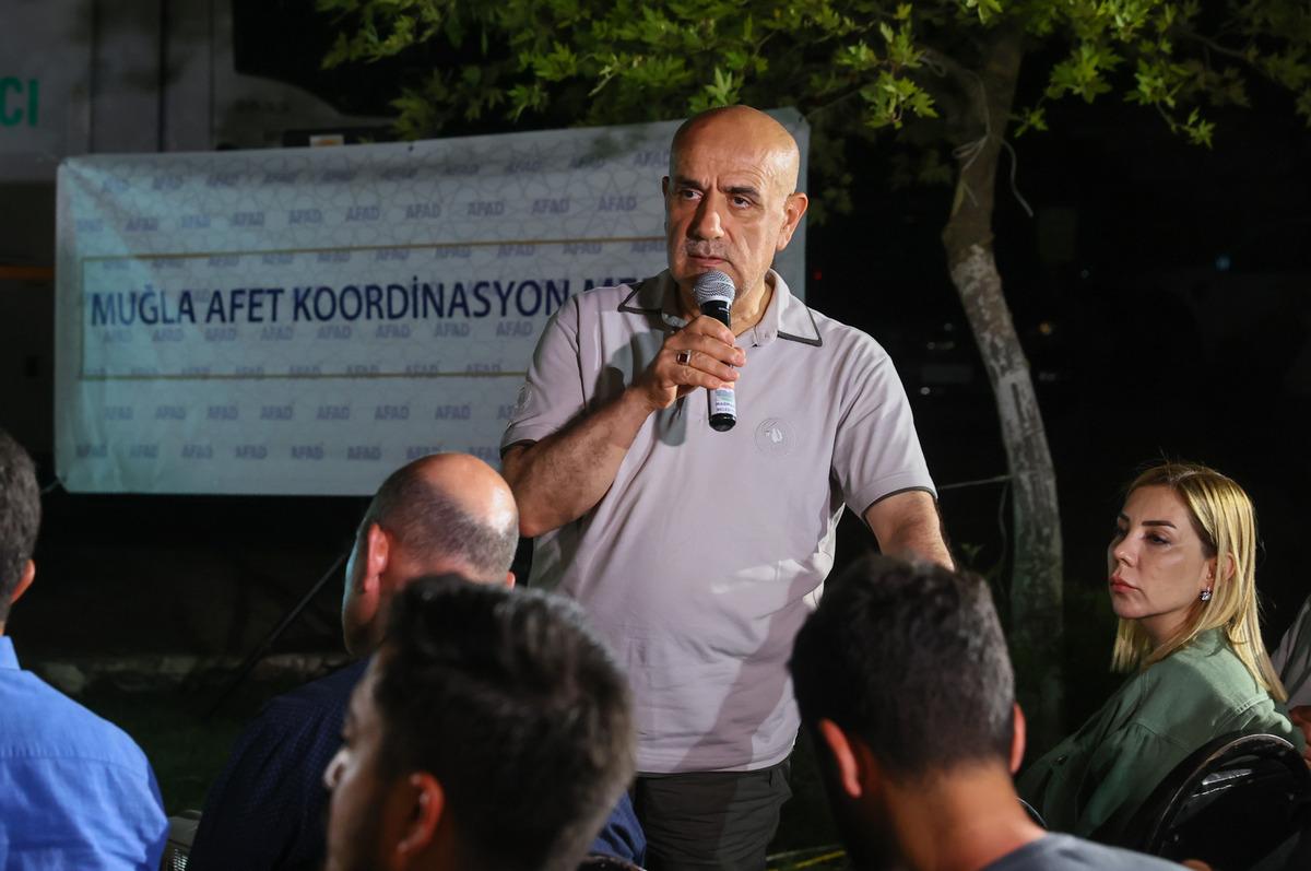 Tarım ve Orman Bakanı Kirişci, Marmaris'teki yangınla ilgili a&ccedil;ıklama yaptı: