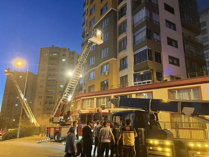 GÜNCELLEME - Kayseri'de apartmanda çıkan yangın söndürüldü G2