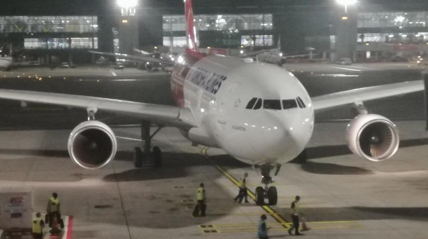 İtalya'daki helikopter kazasında hayatını kaybeden 4 Türk’ün cenazesi Türkiye’ye getirildi