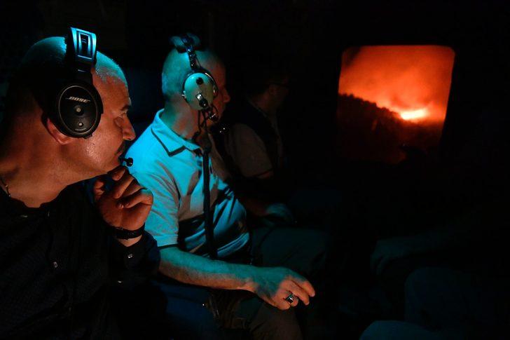 Bakanlar Soylu ve Kirişci Marmaris'te yangın sahasını gece havadan inceledi G1