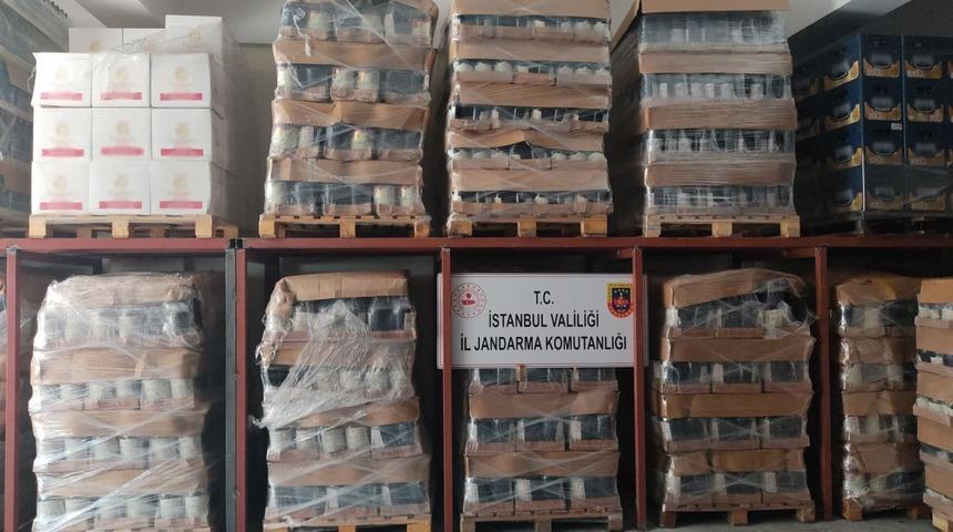 İstanbul'da 16 bin litre sahte alkol ele geçirildi