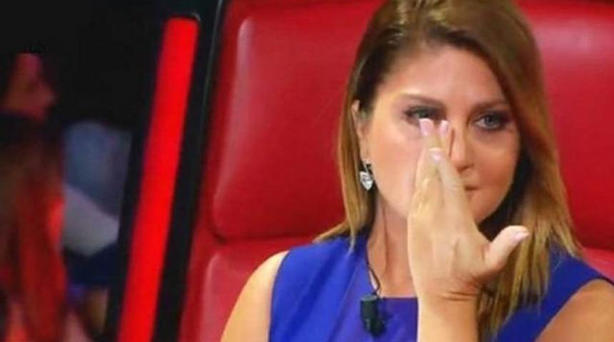 Sibel Can Canlı Yayında Fenalaştı Hayranları Şokta Sağlık Durumu Nasıl?