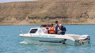 Atatürk Barajı göletinde av yasağı denetimleri dron yardımıyla yapılıyor