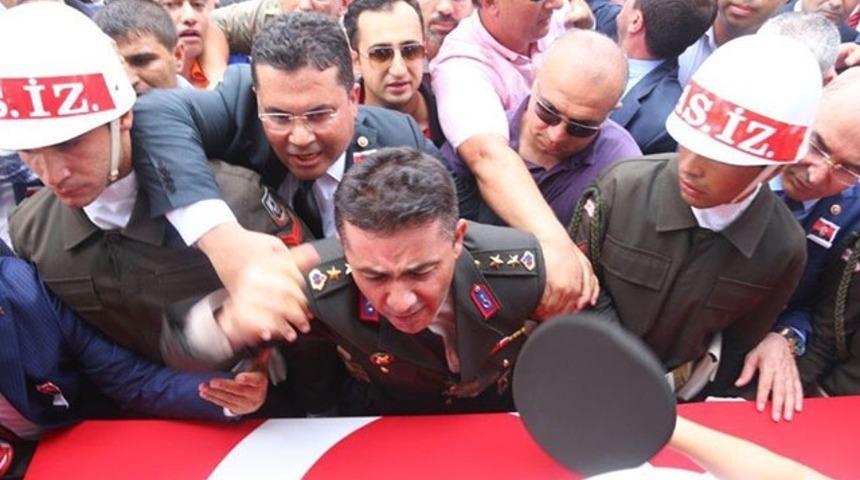 RT&Uuml;K: Şehit cenazelerini sans&uuml;rleyin